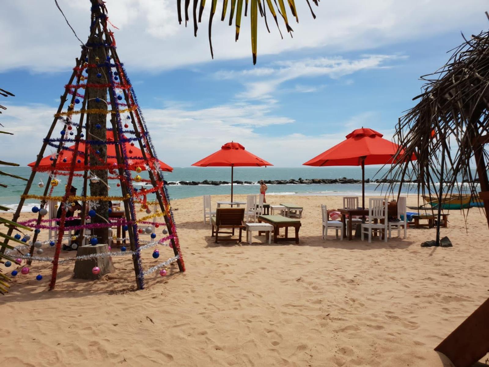 Blue Horizon Beach Hotel แทนกาลเล ภายนอก รูปภาพ