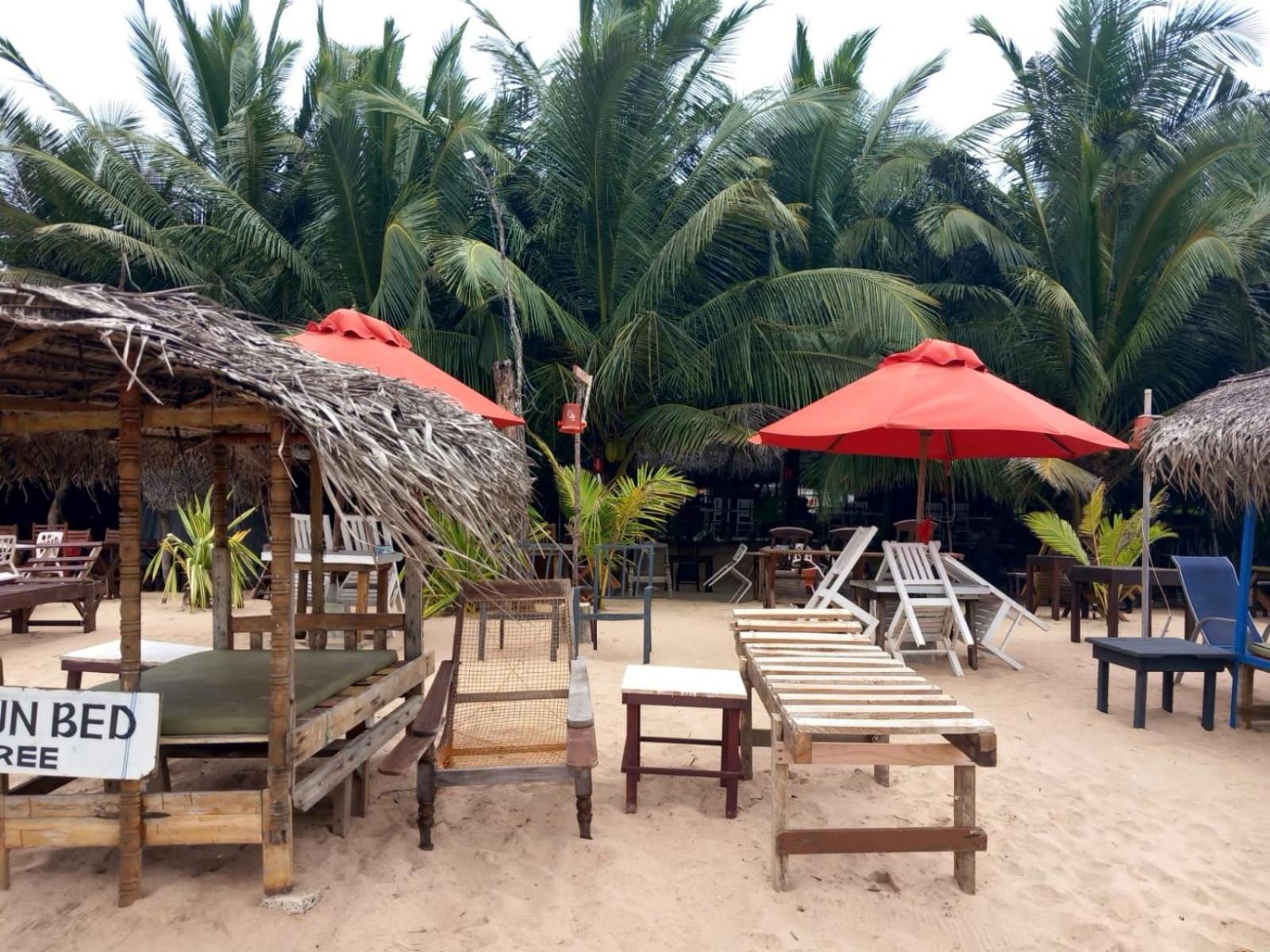 Blue Horizon Beach Hotel แทนกาลเล ภายนอก รูปภาพ
